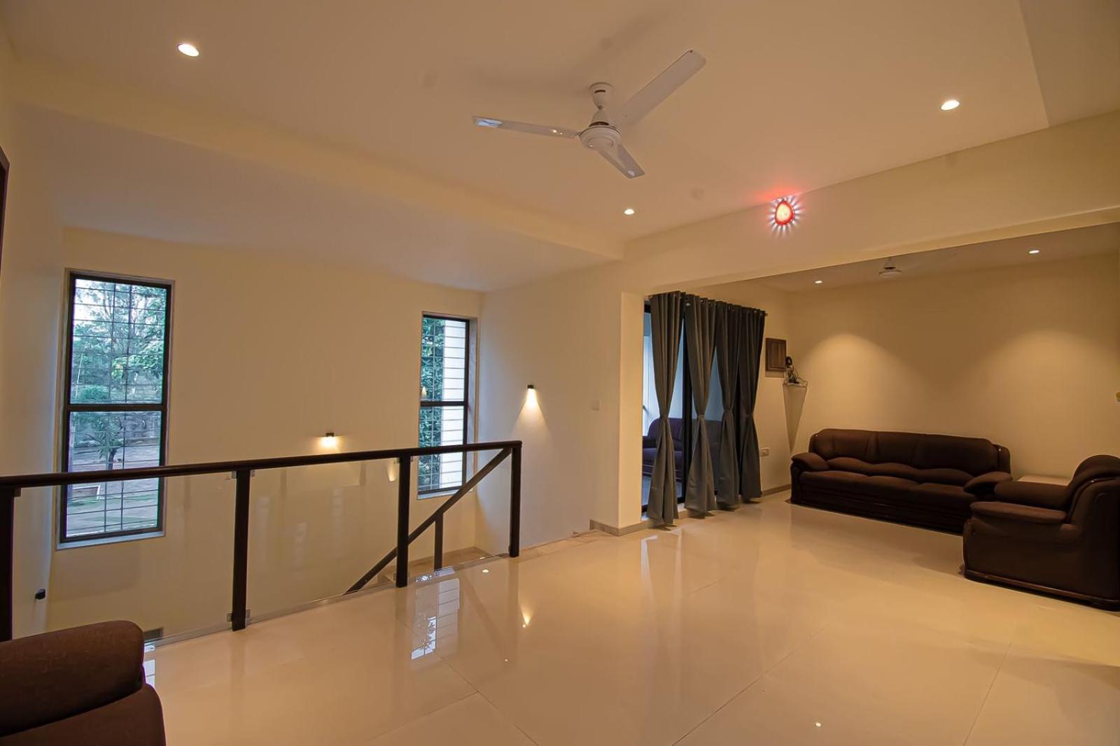 Apartmán Mizzle Exotica Lonavala Exteriér fotografie