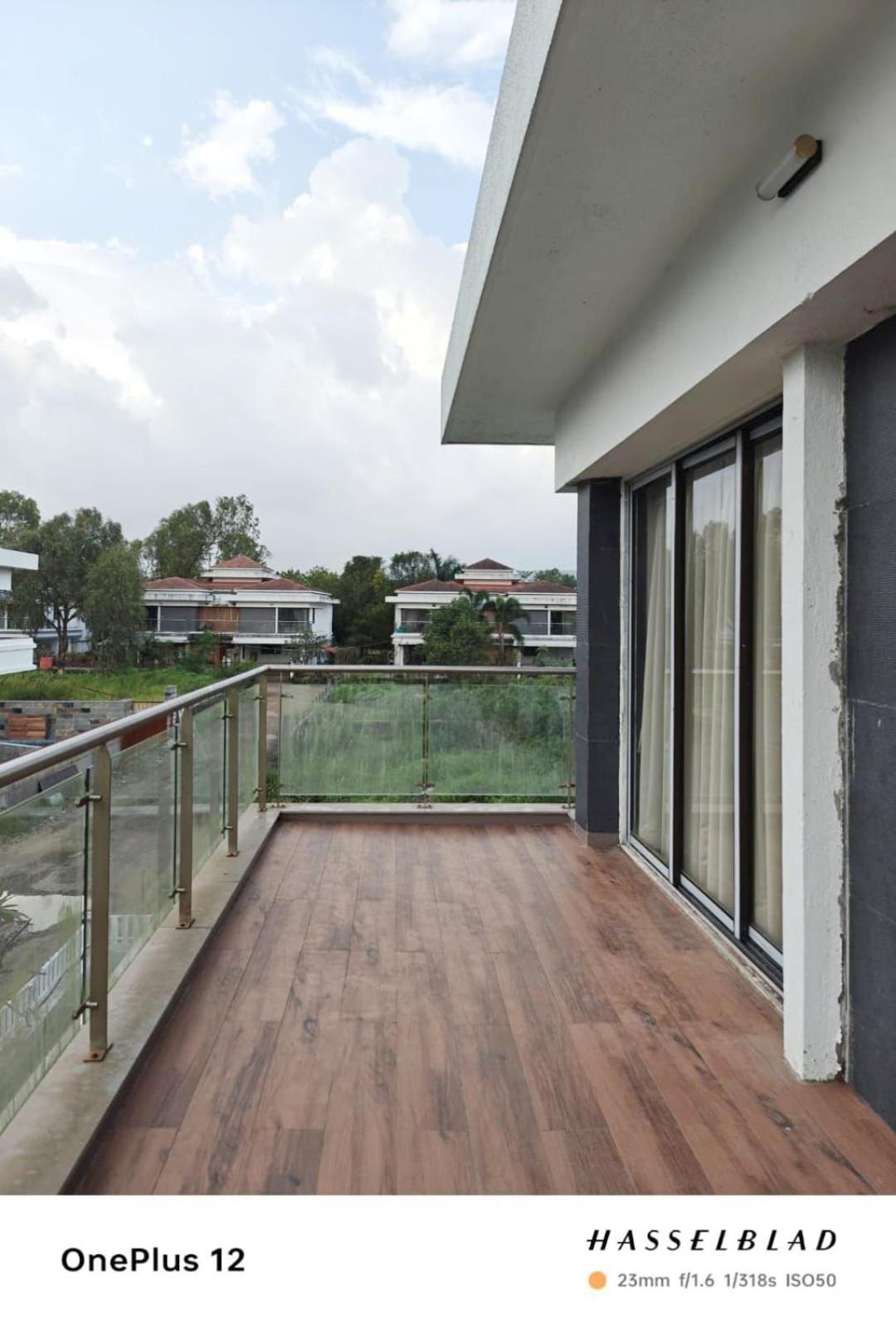 Apartmán Mizzle Exotica Lonavala Exteriér fotografie
