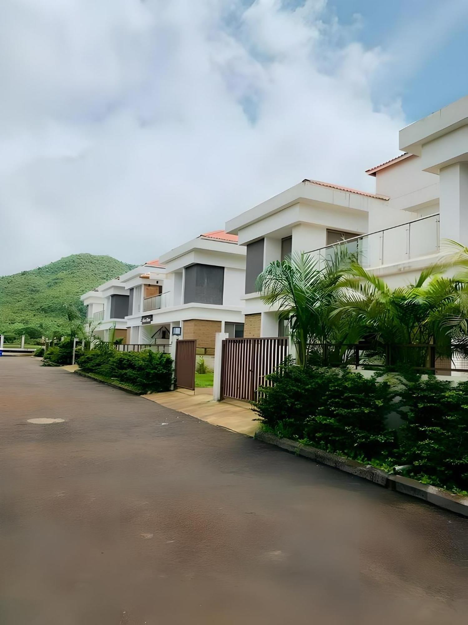 Apartmán Mizzle Exotica Lonavala Exteriér fotografie
