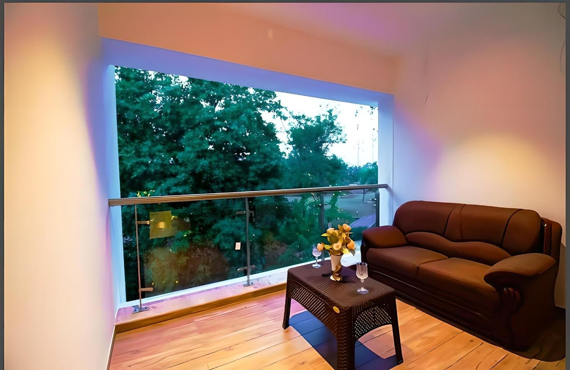 Apartmán Mizzle Exotica Lonavala Exteriér fotografie